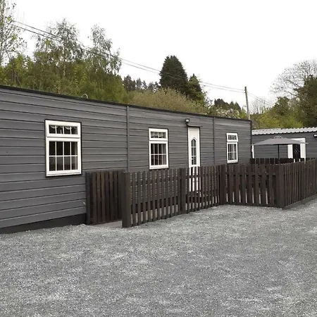 Camping The Cabins Kirikee